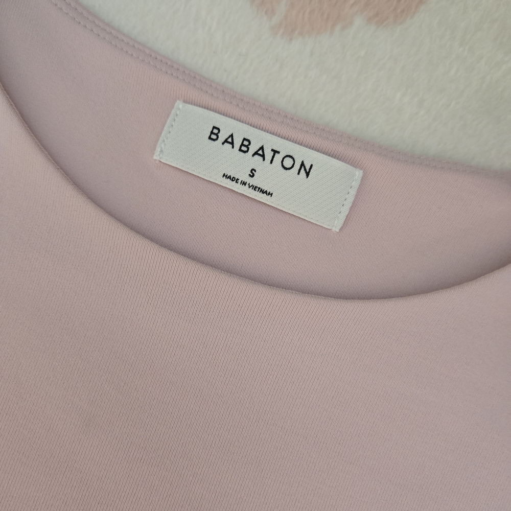 Babaton Light Pink Crop Top - Picture 2 of 3
